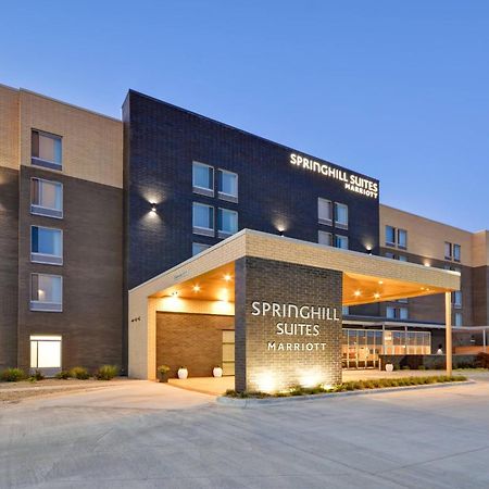 Springhill Suites By Marriott Cincinnati Blue Ash Exterior photo
